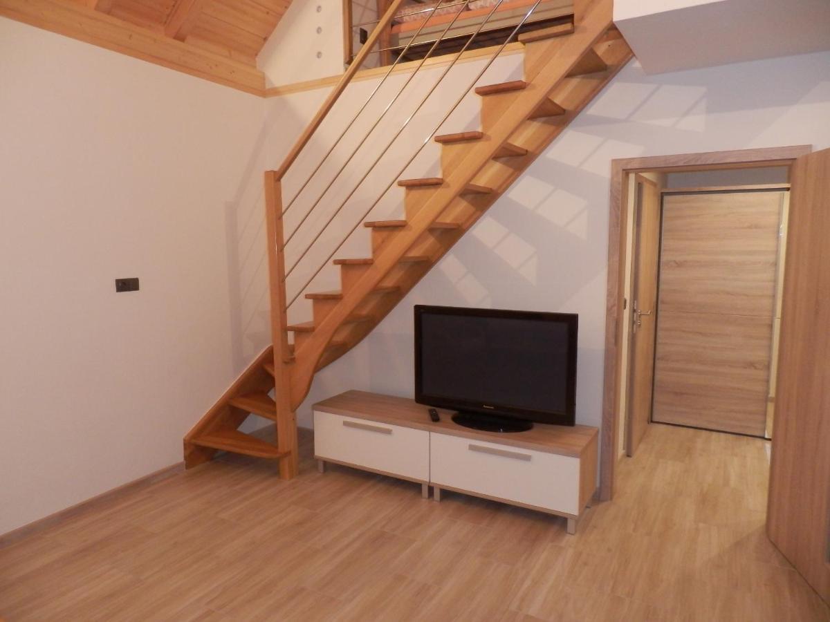 Apartman Jana Kunovice Eksteriør bilde