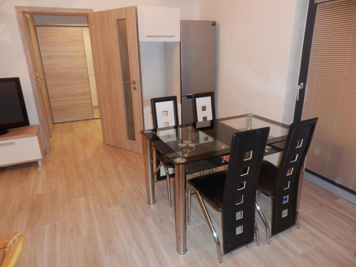 Apartman Jana Kunovice Eksteriør bilde